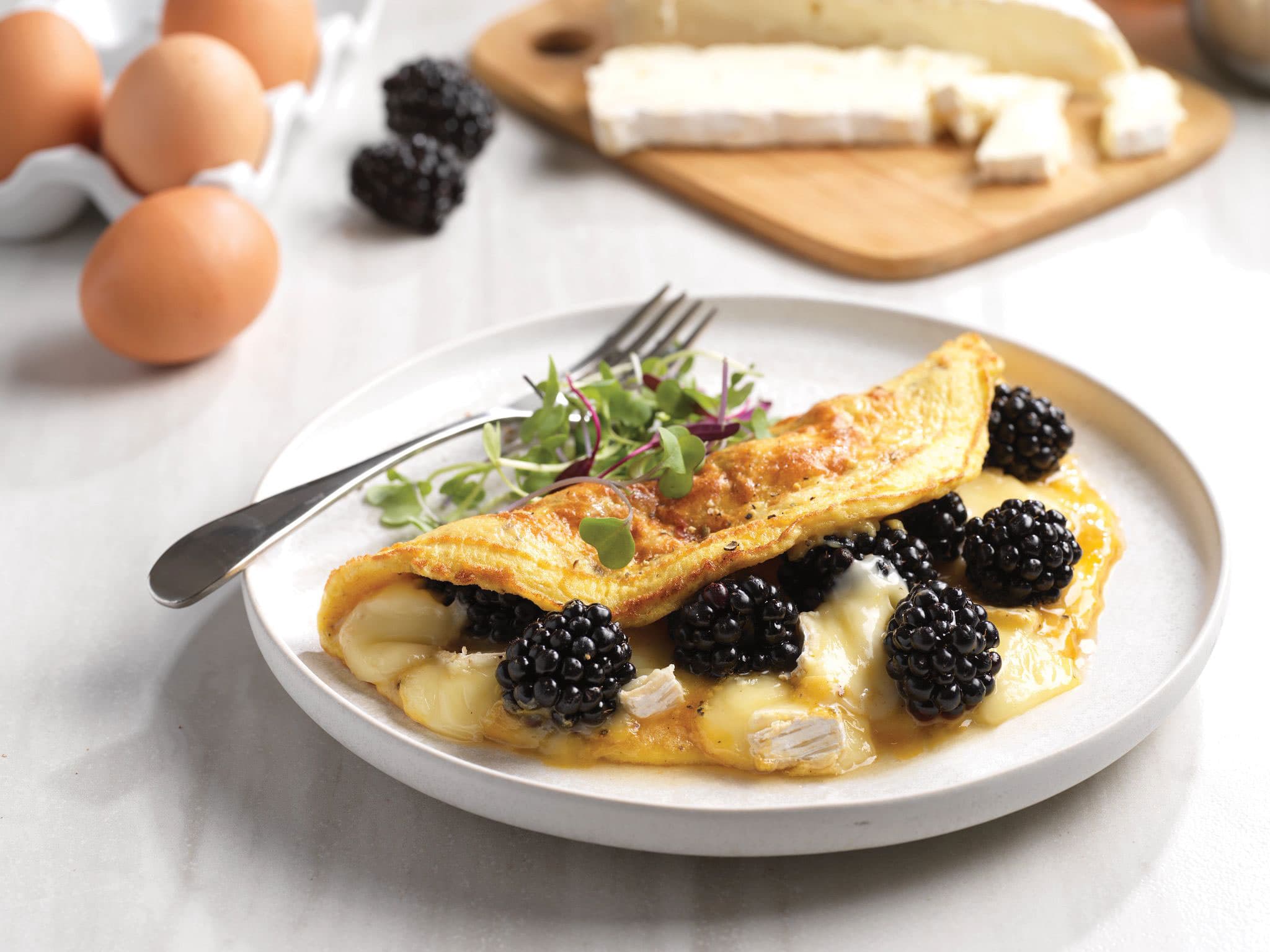 2-Blackberry-Brie-Omelet_WEB-item-v-574891601