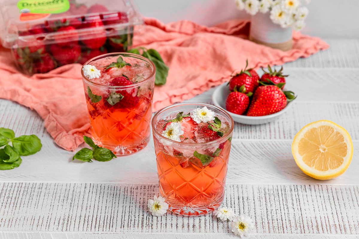 Strawberry Cocktails with Basil and Gin