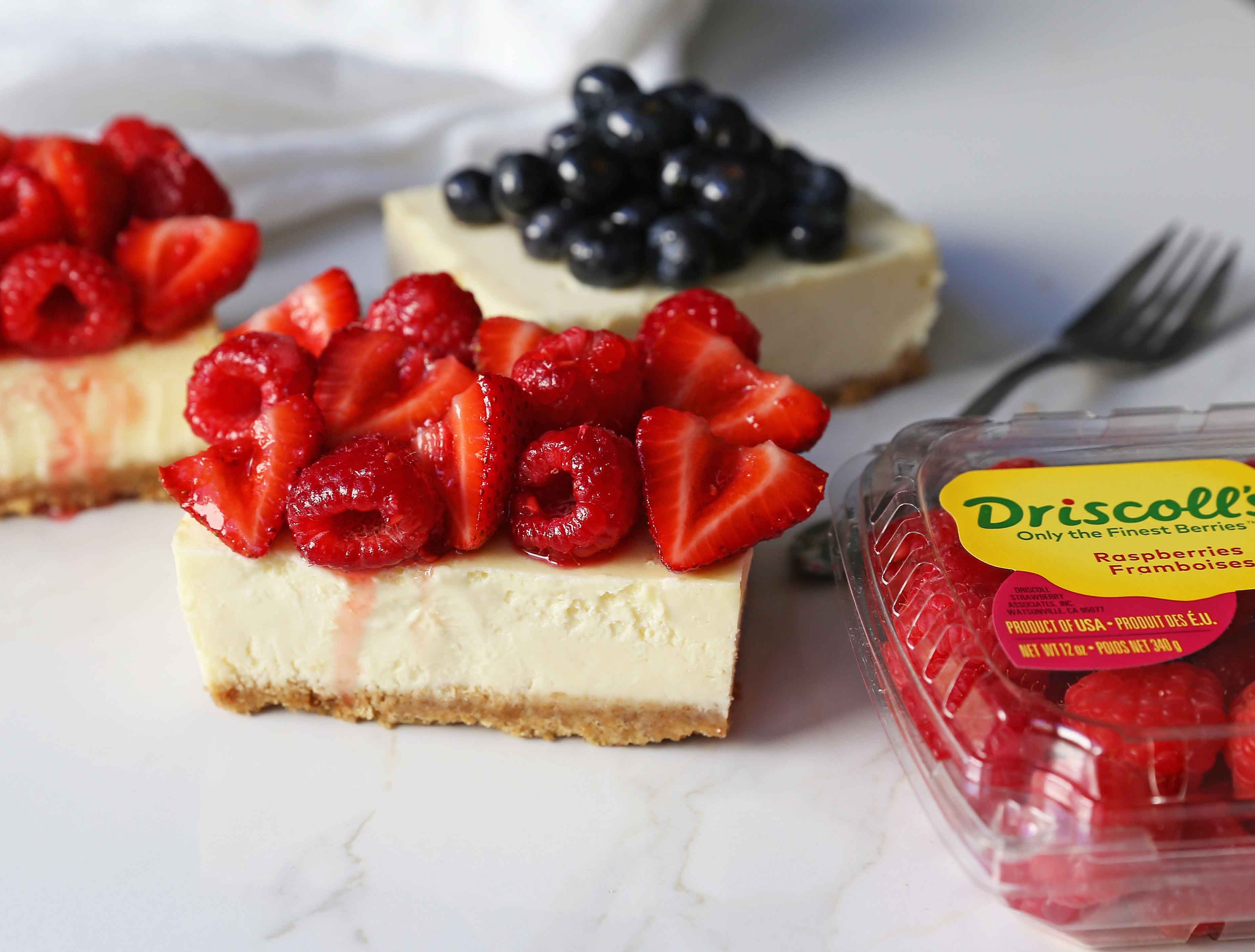 Berry Cheesecake Bars