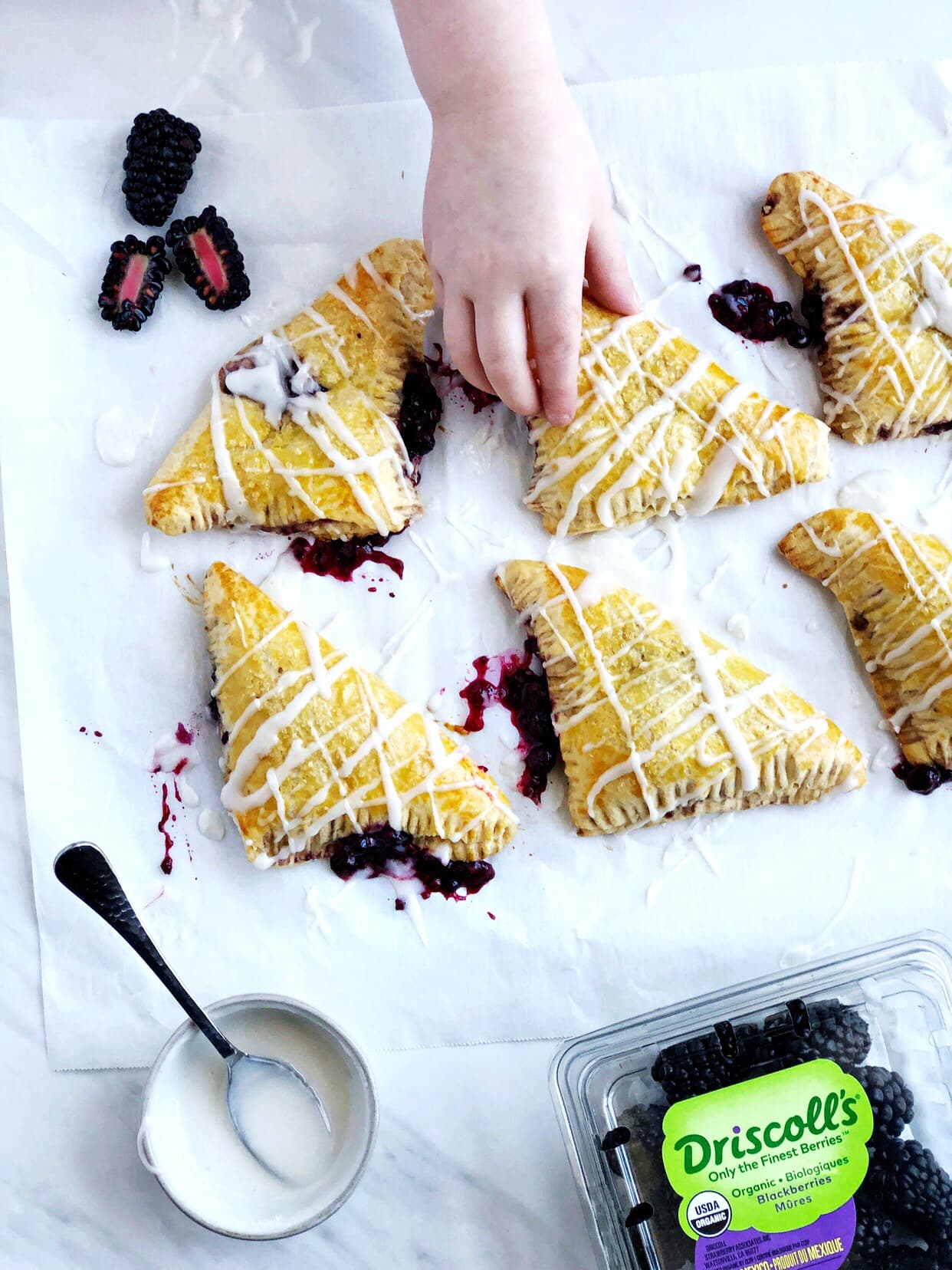 Easy blackberry turnovers