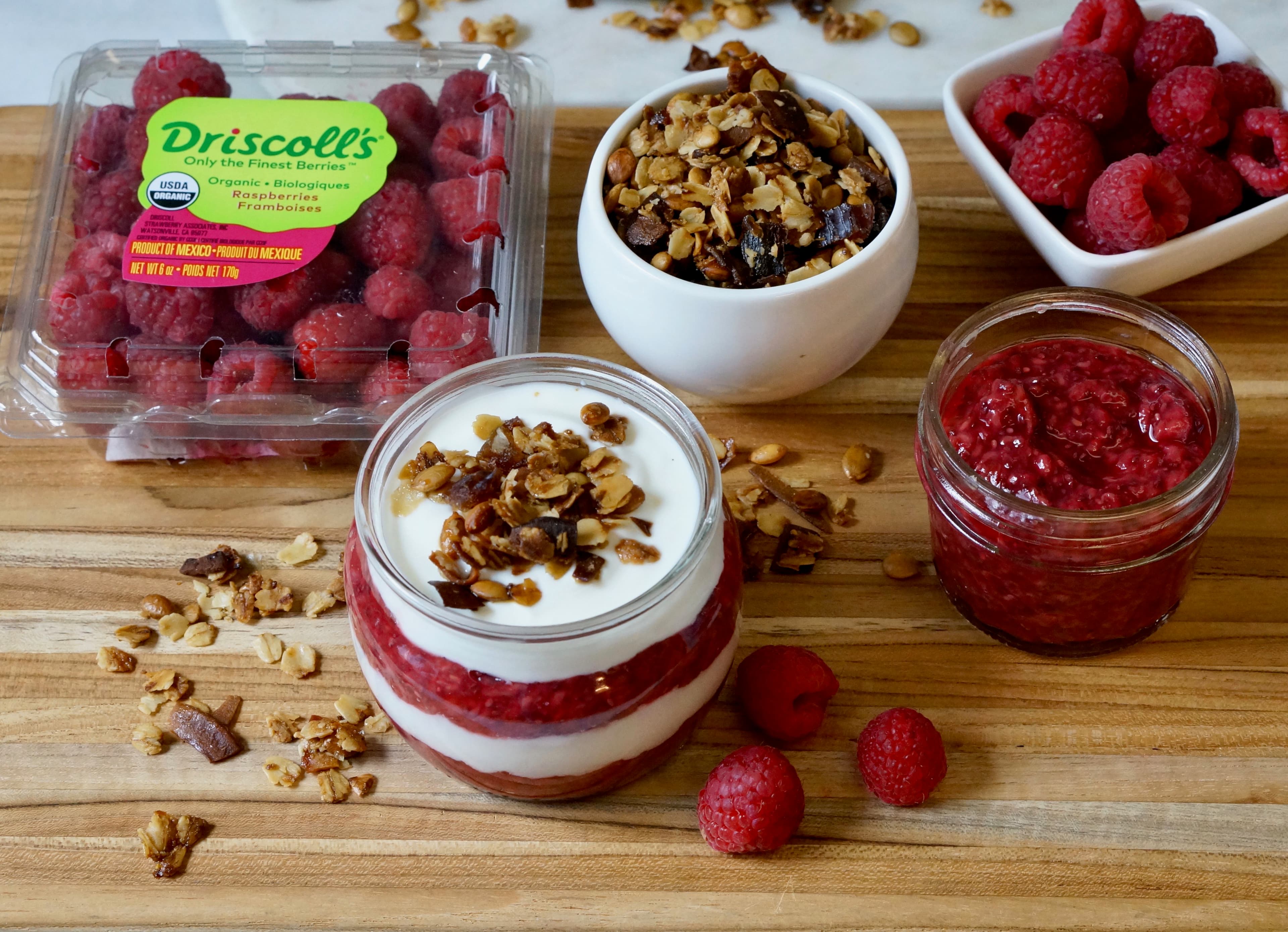 Driscoll's Raspberry Chia Sauce