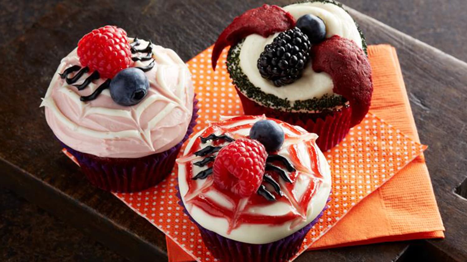 berry spooky cupcakes