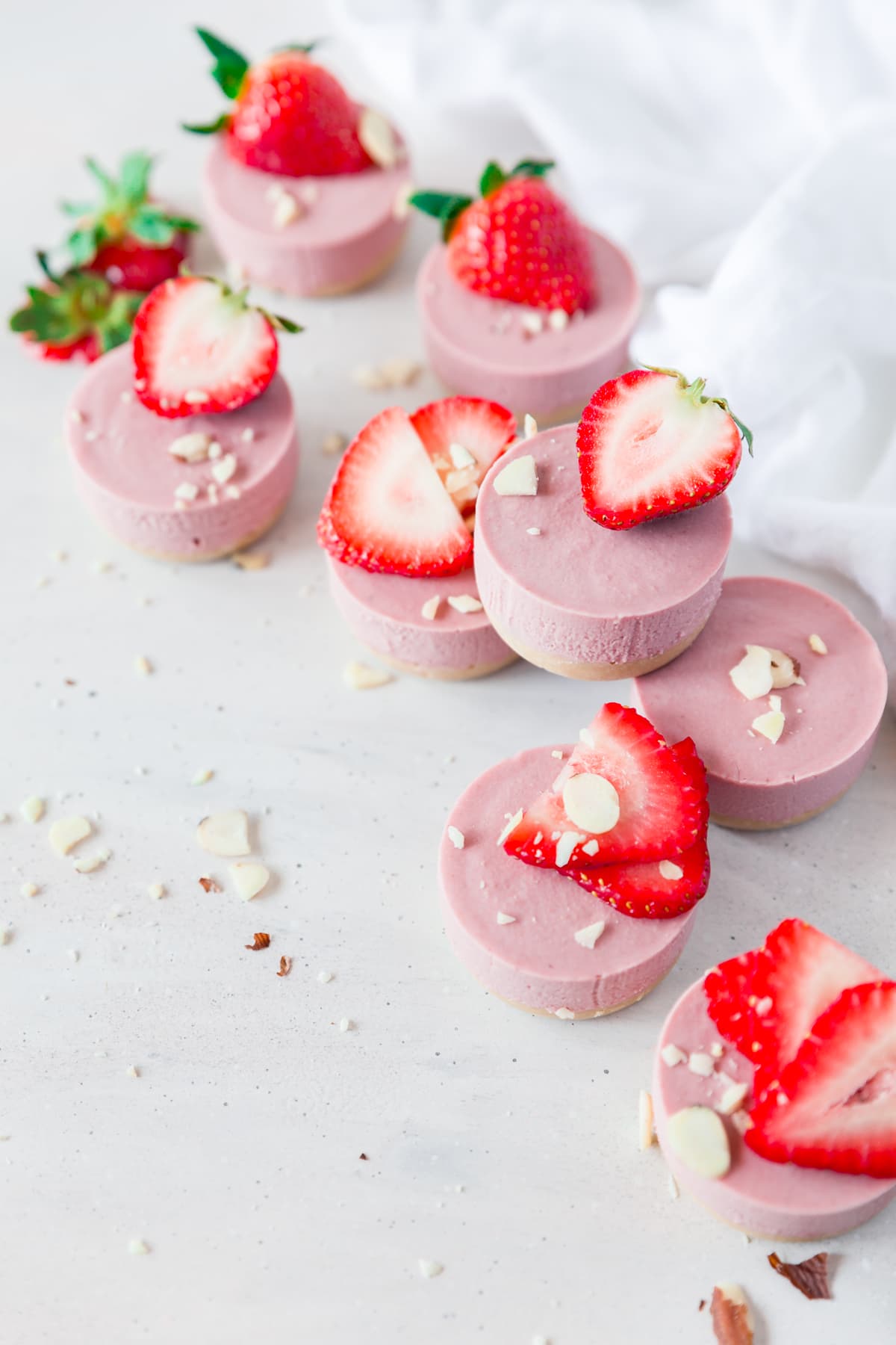 No Bake Mini Vegan Strawberry Cheesecakes